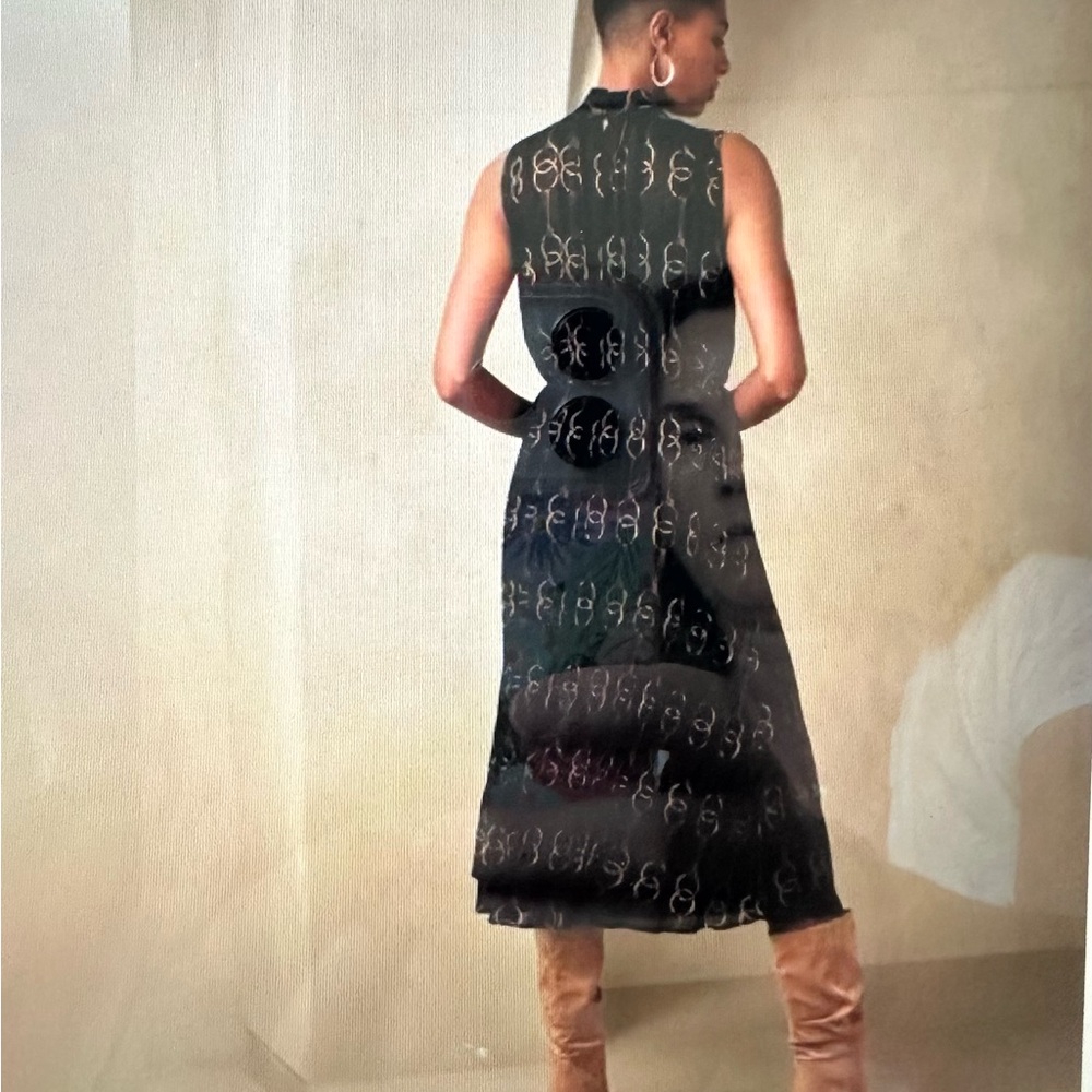 Banana Republic Black Pleated Sheath Dress w/Horsebit Design Small NWT - Picture 2 of 16